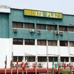 Security operatives disperse thugs at PDP national headquarters as NWC meets